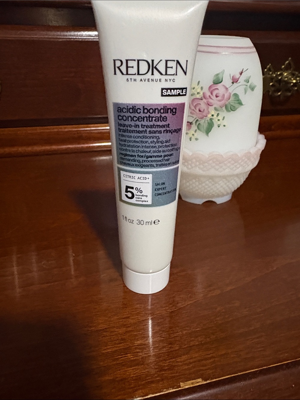 Redken Acidic Bonding Concentrate Leave-In Treatment - Cream and Purple Label